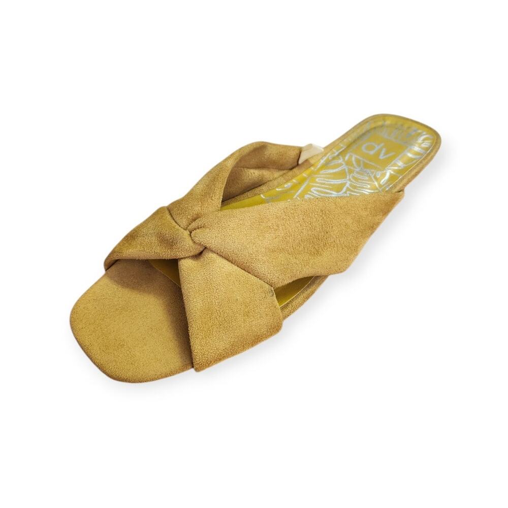 Dolce Vita Mustard Yellow Suede Slip On Criss Cross Flat Sandal Shoe Women 8.5